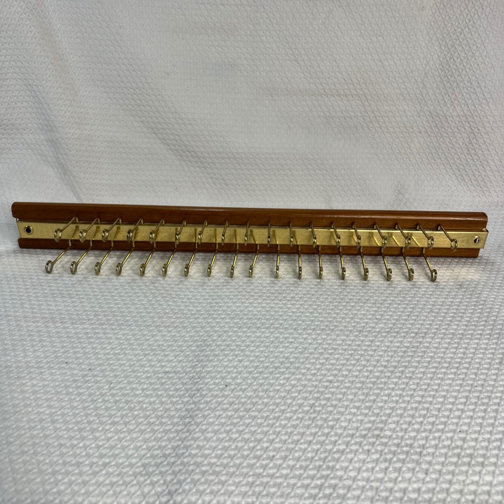 Vintage Wood and Brass Wall Mount Tie Belt Rack 36 Swivel Hooks Organizer 19in